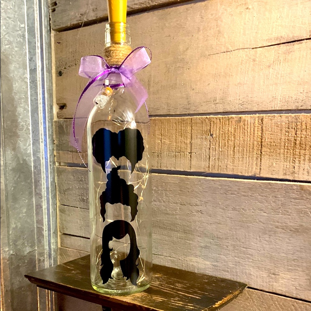 Hand Crafted- ‘Hocus Pocus’ Sanderson Sisters wine bottle lantern